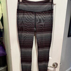 Athleta HR Expanse Stripe Chaturanga Leggings Medium